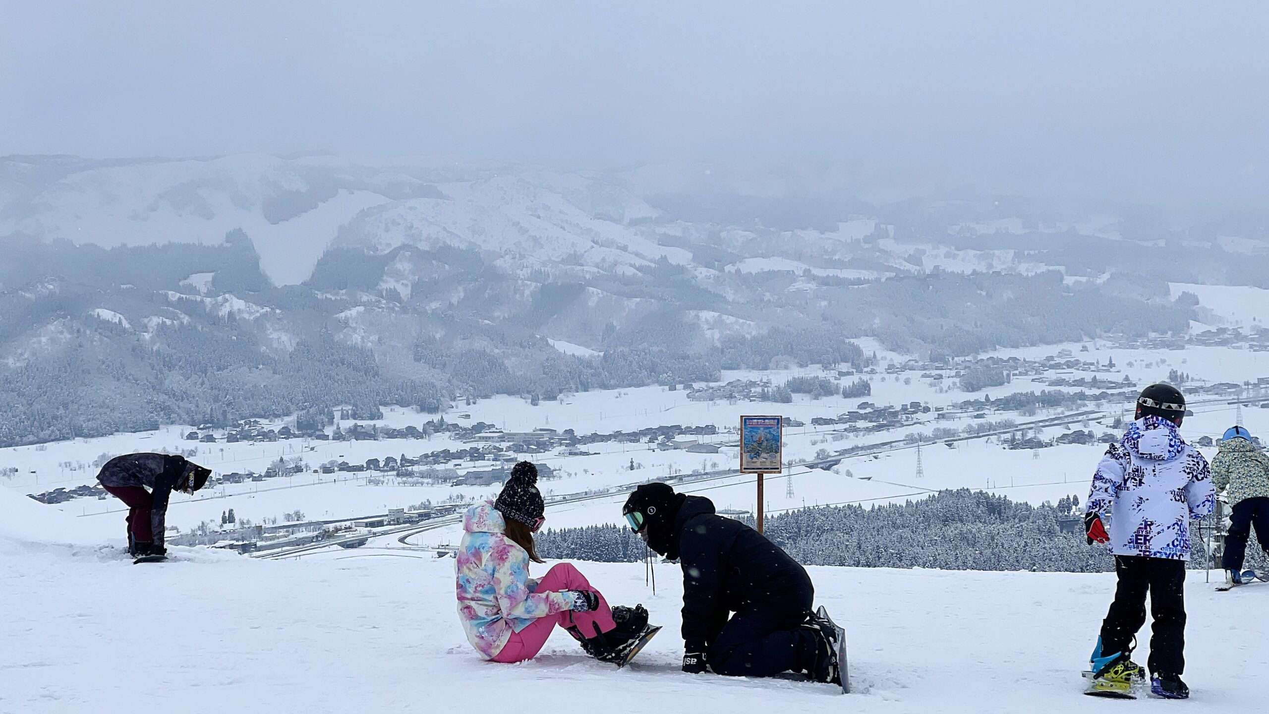 日本滑雪SNOWBOARD第三回合！新潟縣田代(Tashiro)、神樂(Kagura かぐら)滑雪場 和田小屋全程蒐錄 @。CJ夫人。