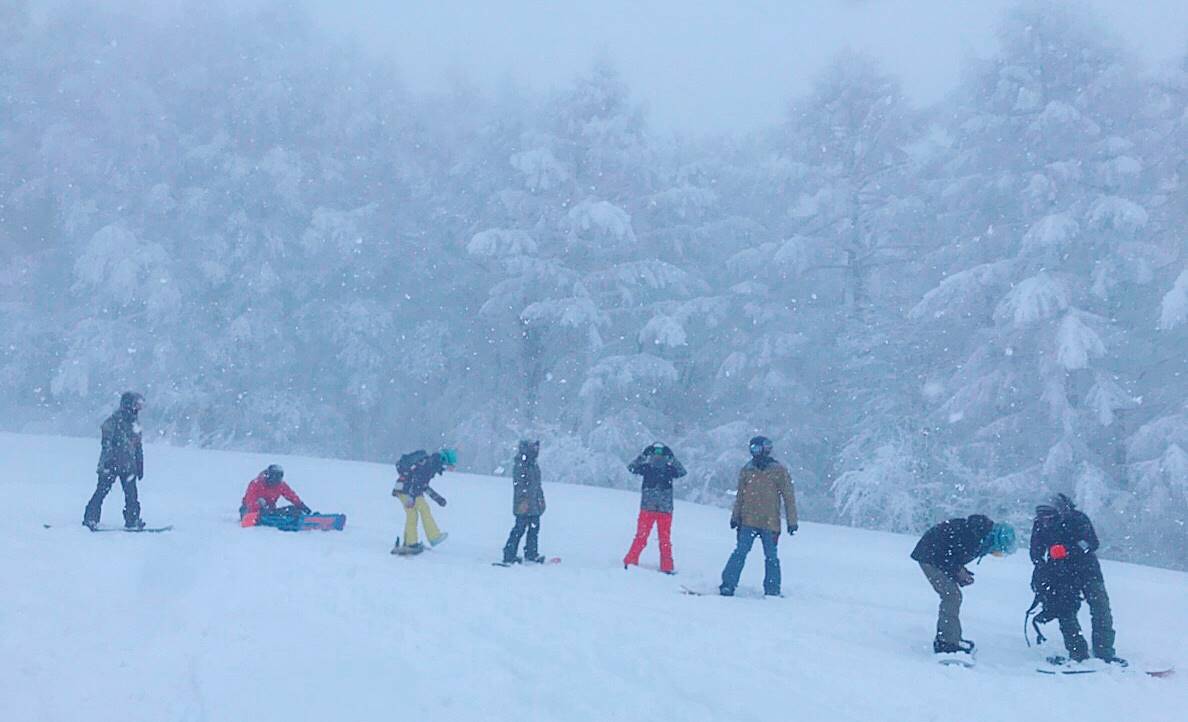 一趟冬雪旅行是什麼呢？好玩嗎？賞雪、玩雪盆、參加雪祭、雪地健行、滑雪運動 @。CJ夫人。
