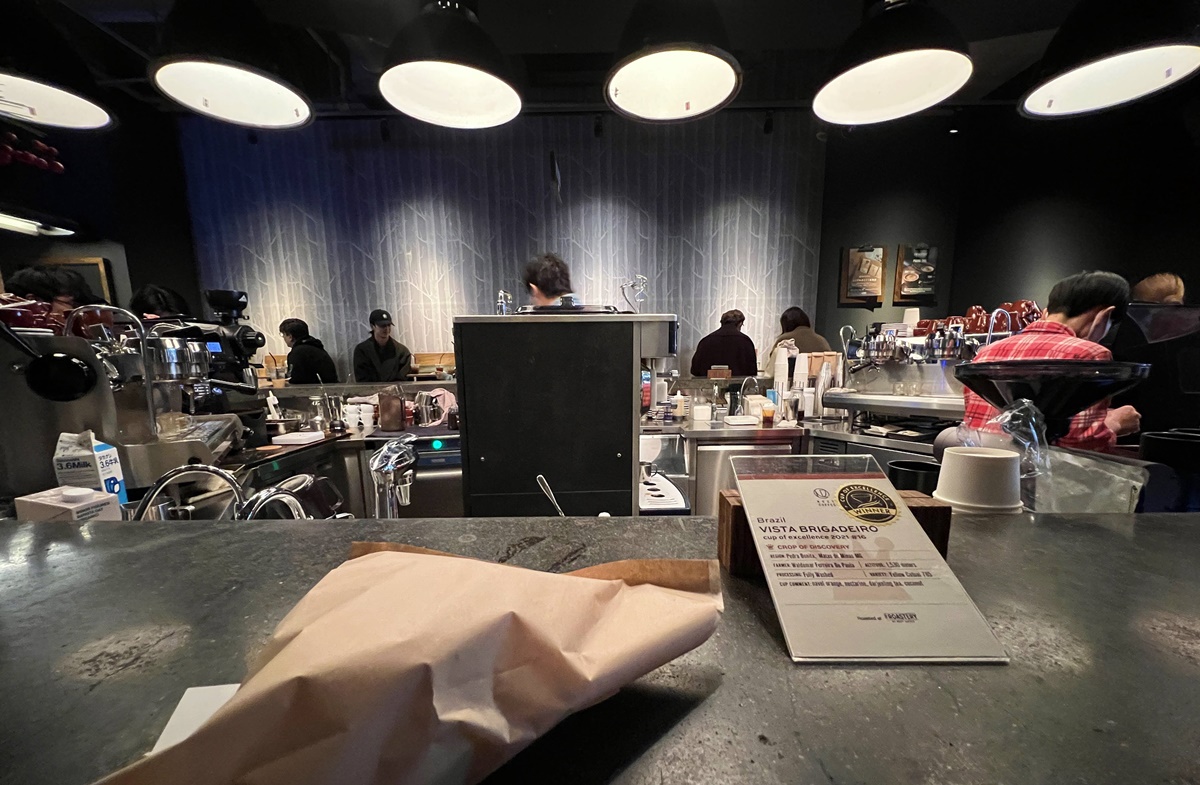 世界／亞洲最佳50咖啡館，用一杯咖啡探索自由奔放的可能｜日本東京原宿The Roastery by Nozy Coffee Cafe表參道店 @。CJ夫人。