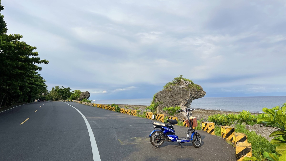 小琉球島嶼友善海洋與海龜的一日旅行！騎上電動自行車展開小琉球環島公路旅行，成為一位隨走隨停的低碳旅行者！ @。CJ夫人。