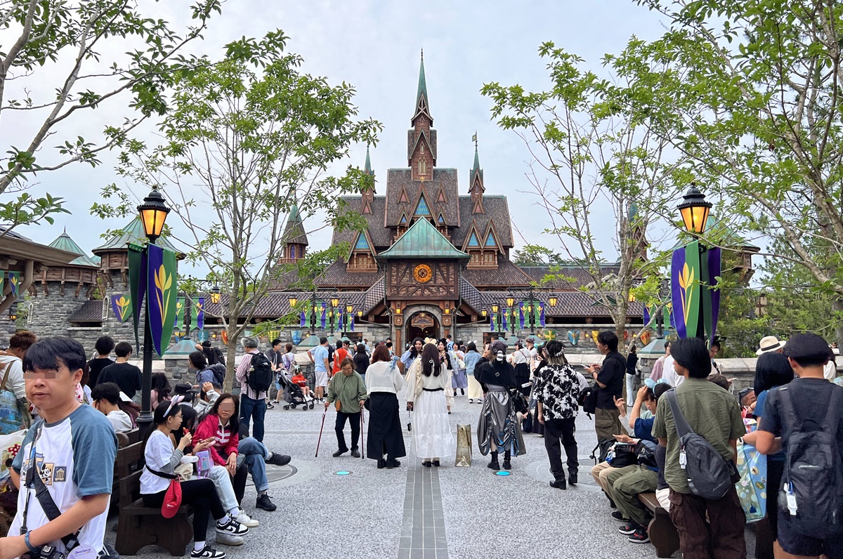 東京迪士尼海洋夢幻泉鄉（Tokyo DisneySea Fantasy Springs）／冰雪奇緣之冰雪王國（Frozen Kingdom）開幕日入場全面感受：讓魔法盡情施展吧！ @。CJ夫人。