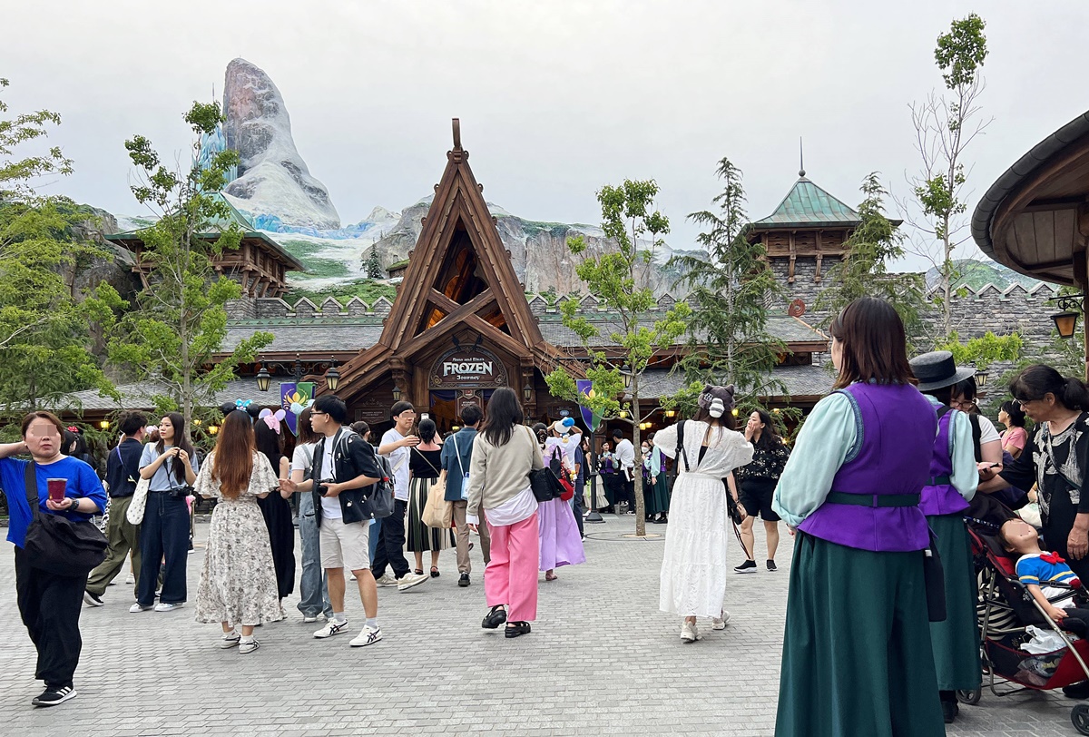 東京迪士尼海洋夢幻泉鄉（Tokyo DisneySea Fantasy Springs）／冰雪奇緣之冰雪王國（Frozen Kingdom）開幕日入場全面感受：讓魔法盡情施展吧！ @。CJ夫人。