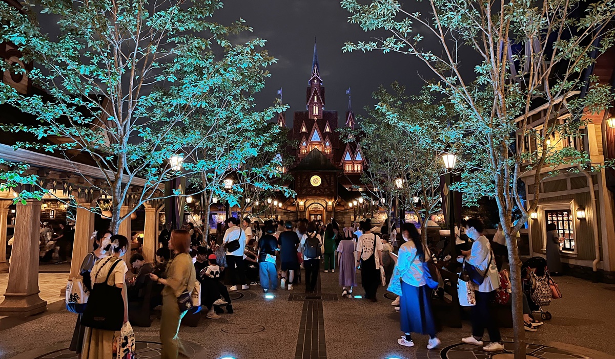 東京迪士尼海洋夢幻泉鄉（Tokyo DisneySea Fantasy Springs）／冰雪奇緣之冰雪王國（Frozen Kingdom）開幕日入場全面感受：讓魔法盡情施展吧！ @。CJ夫人。