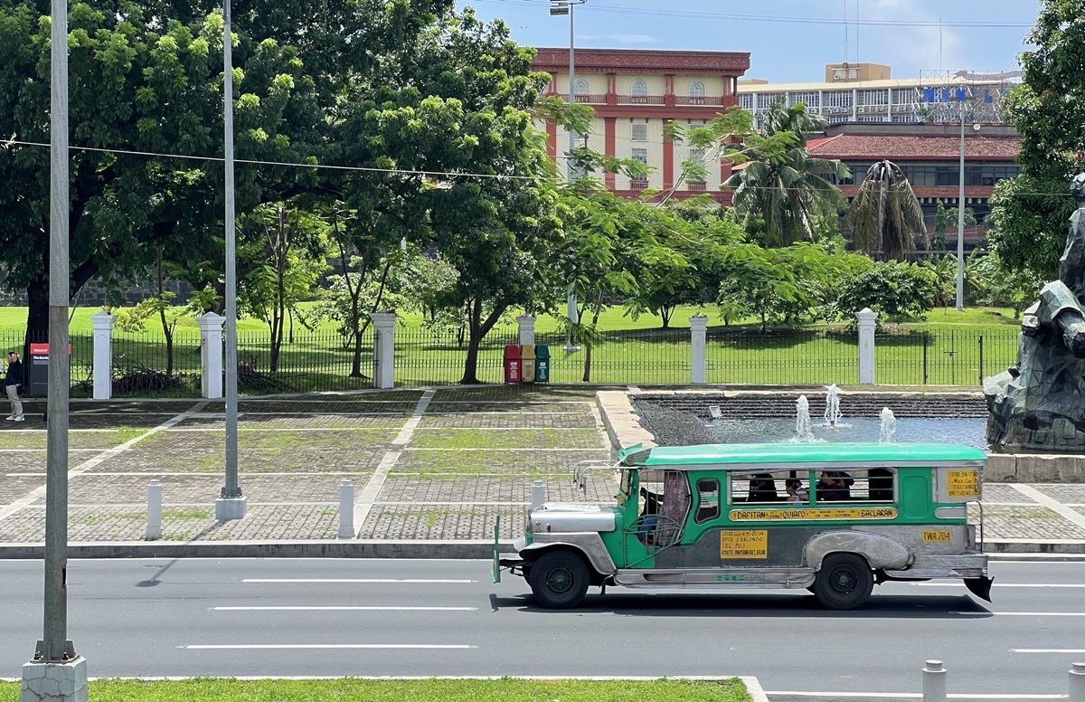 屬於菲律賓的文化燈塔與遺產殿堂，歷史愛好者與自助旅行者都不該錯過的菲律賓現代博物館｜菲律賓馬尼拉馬卡蒂（Makati）阿亞拉博物館（Ayala Museum） @。CJ夫人。