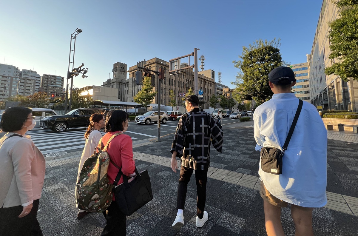 享受著漫步京都三條通的徒步旅行、購物、美食散策，直至深夜！推薦給夜宿京都也注重CP值的你｜OMO5 京都三條 by 星野集團 @。CJ夫人。