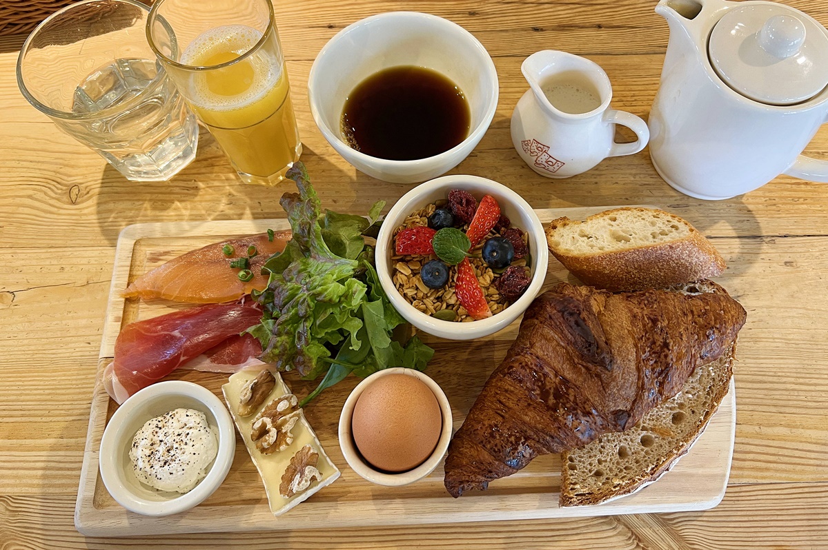 一個很棒的東京式早晨時光！東京鐵塔附近的歐式麵包烘焙坊餐館 Le Pain Quotidien芝公園店 @。CJ夫人。