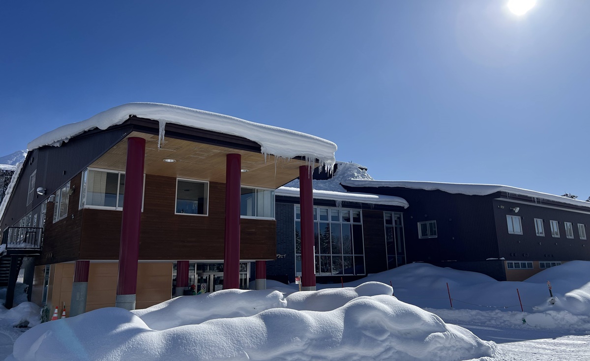 一步步接近北海道的最高點，正式邁入眾神遊樂園的大雪山國立公園｜北海道大雪山旭岳（Mt. Asahidake）、冬天雪地健行與大雪山旭岳纜車一日紀行 @。CJ夫人。