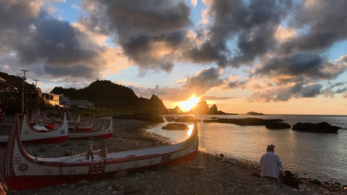 遇見蘭嶼島上的海洋民族！登島之前，先對蘭嶼禁忌與六大部落：椰油、漁人、紅頭、野銀、東清、朗島有個初步認識！ @。CJ夫人。