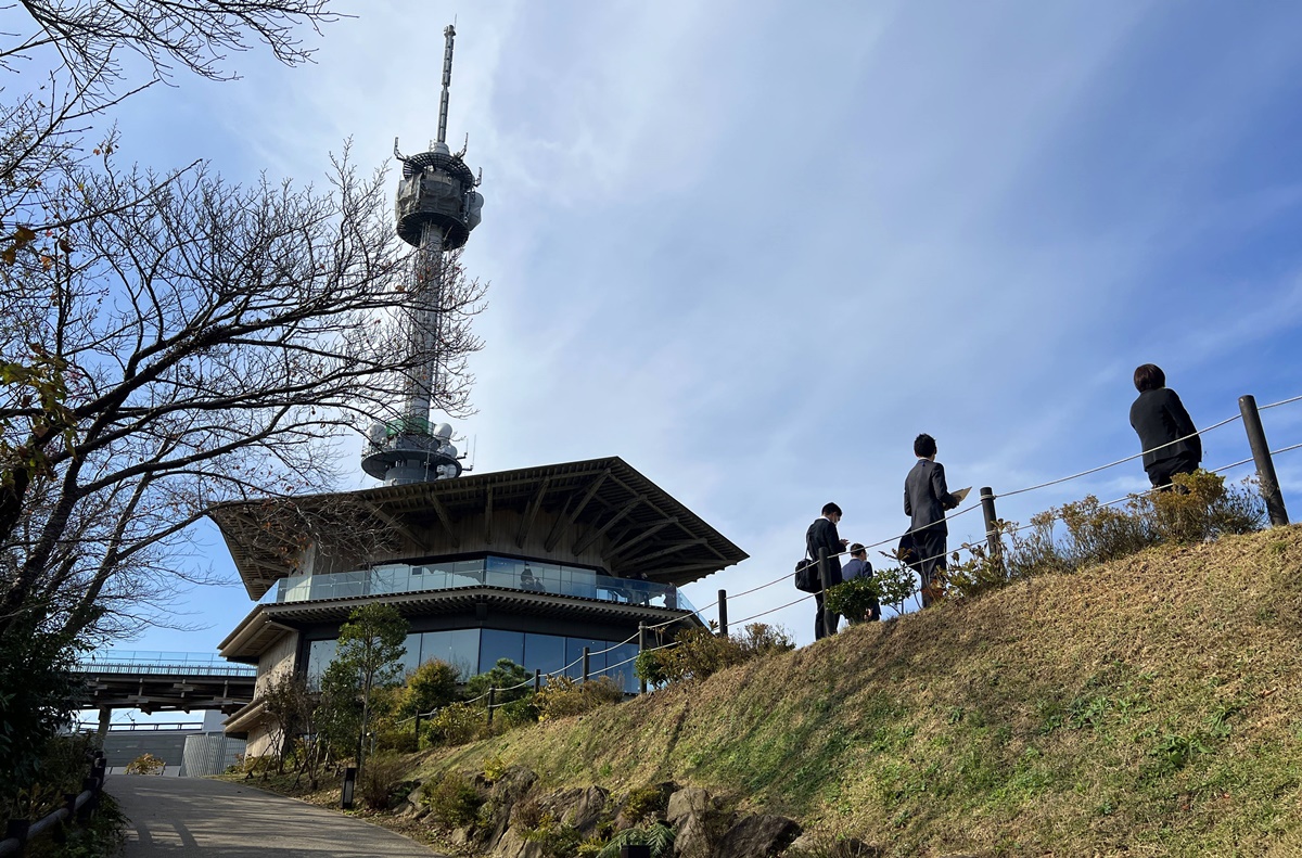 一個讓富士山與大海對話的城市，靜岡坐擁與海相伴的富士山日常風光！靜岡無料景點 日本平夢迴廊展望露台（日本平夢テラス） @。CJ夫人。