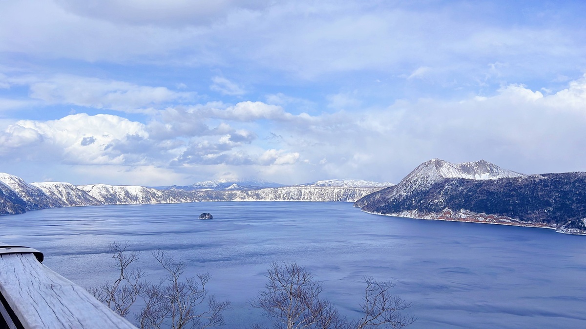 冬日白雪覆蓋的北海道大地，純淨、唯美、魔幻、還很歡樂！2025日本北海道札幌7日自由行賞雪攻略，另外推薦餐廳與周邊滑雪場順遊行程！ @。CJ夫人。