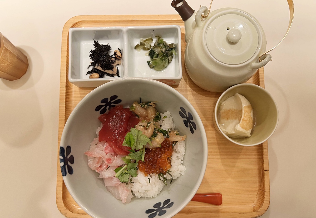 日本米特別好吃！茶泡飯當然很美味！日本輕食新選擇 だし茶漬け えん（Ochazuke En／茶泡飯專賣店えん） 東京車站新丸大樓店 @。CJ夫人。