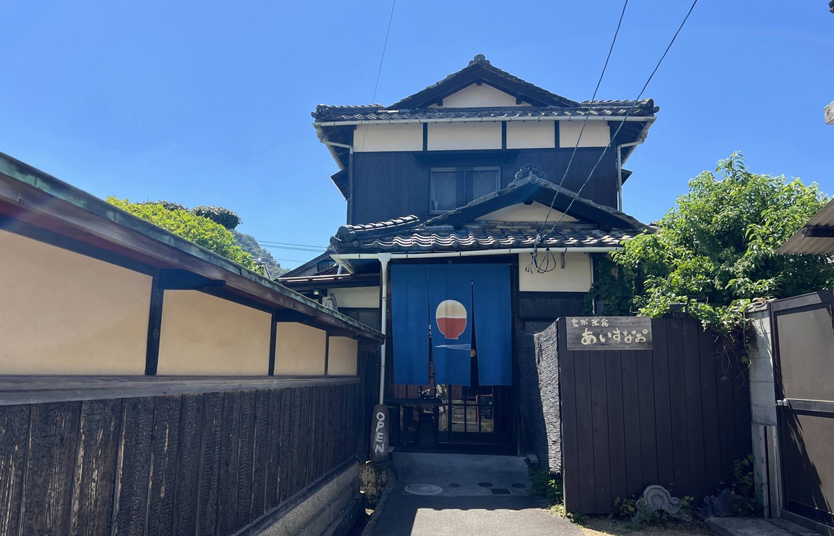 直島的慢食體驗！一個讓人坐在古民家、吃回自然、在直島找到慢下來節奏的古樸食堂｜日本瀨戶內海直島本村地區 玄米心食 @。CJ夫人。