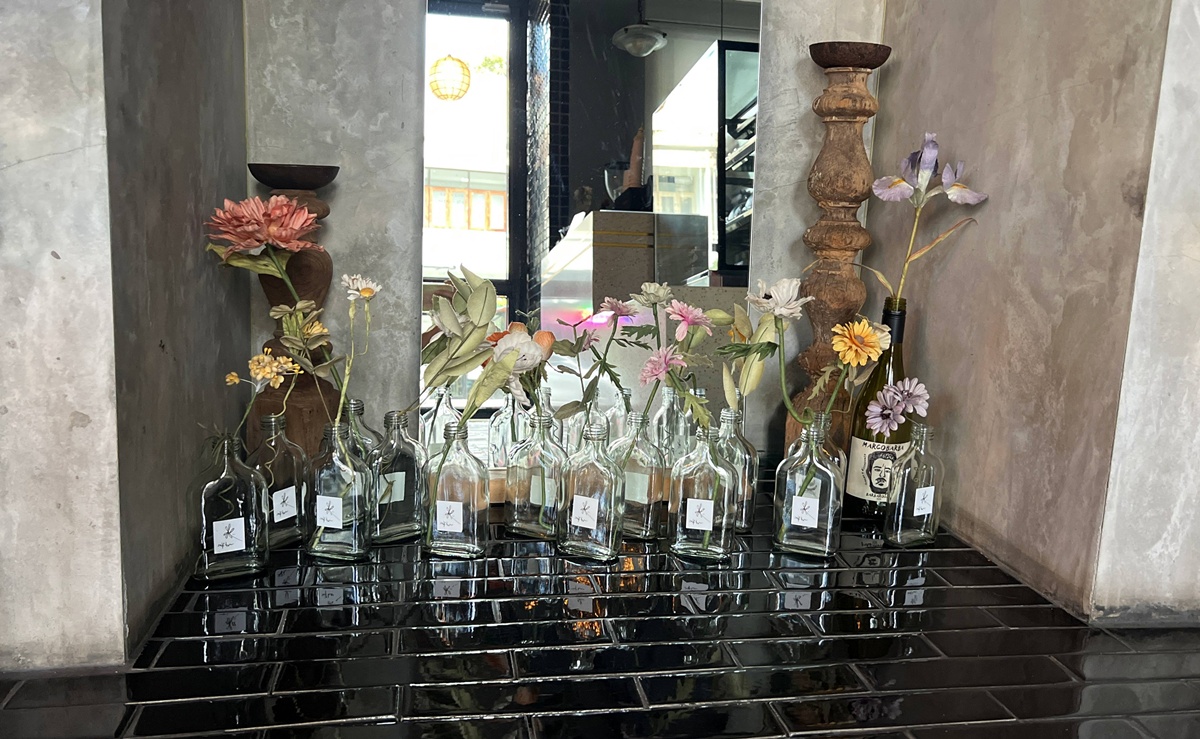 清邁老城裡的背包客棧卻像私人劇院，蘭納 × 殖民風格，低調優雅一晚只要台幣345元｜泰國清邁背包客棧住宿推薦 Khunluang Hostel @。CJ夫人。