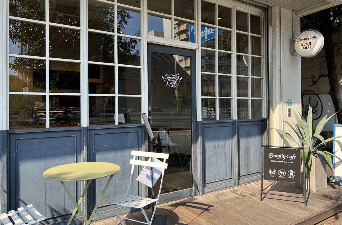 用一顆飯糰的高級感，再次喜歡上靜巷裡的恬淡生活｜東京中目黑飯糰專賣店 Onigily Cafe Nakameguro Shop與600日圓朝食飯糰套餐 @。CJ夫人。