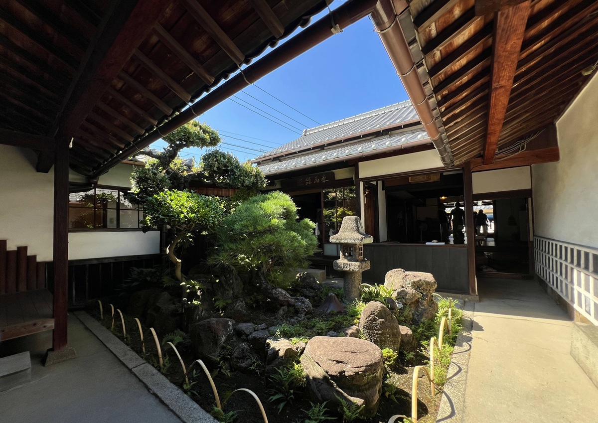 直島本村最不可錯過的古民家!在井水、風聲與光影中發現日常藝術!三分一博志 The Naoshima Plan「水」,無須預約,無料入場! @。CJ夫人。 直島本村最不可錯過的古民家!在井水、風聲與光影中發現日常藝術!三分一博志 The Naoshima Plan「水」,無須預約,無料入場! @。CJ夫人。