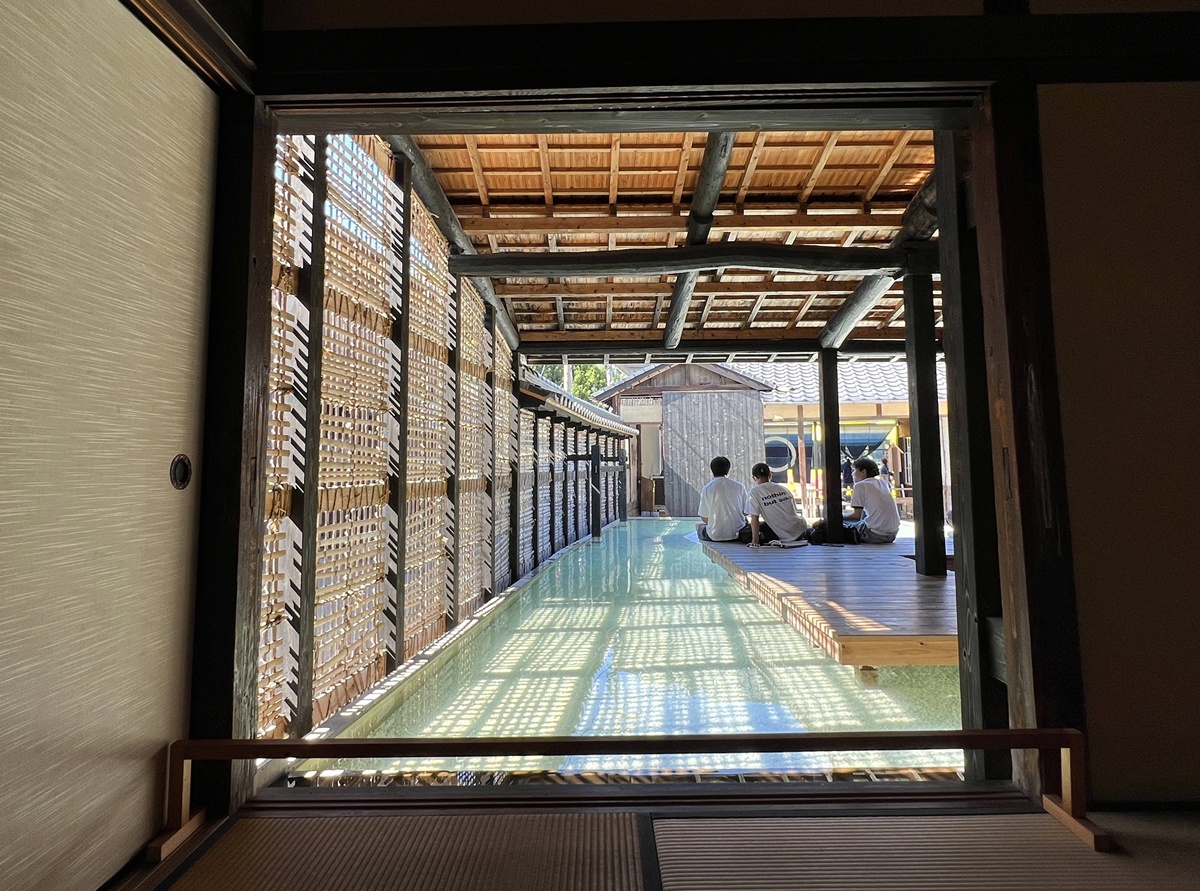 直島本村最不可錯過的古民家!在井水、風聲與光影中發現日常藝術!三分一博志 The Naoshima Plan「水」,無須預約,無料入場! @。CJ夫人。 直島本村最不可錯過的古民家!在井水、風聲與光影中發現日常藝術!三分一博志 The Naoshima Plan「水」,無須預約,無料入場! @。CJ夫人。