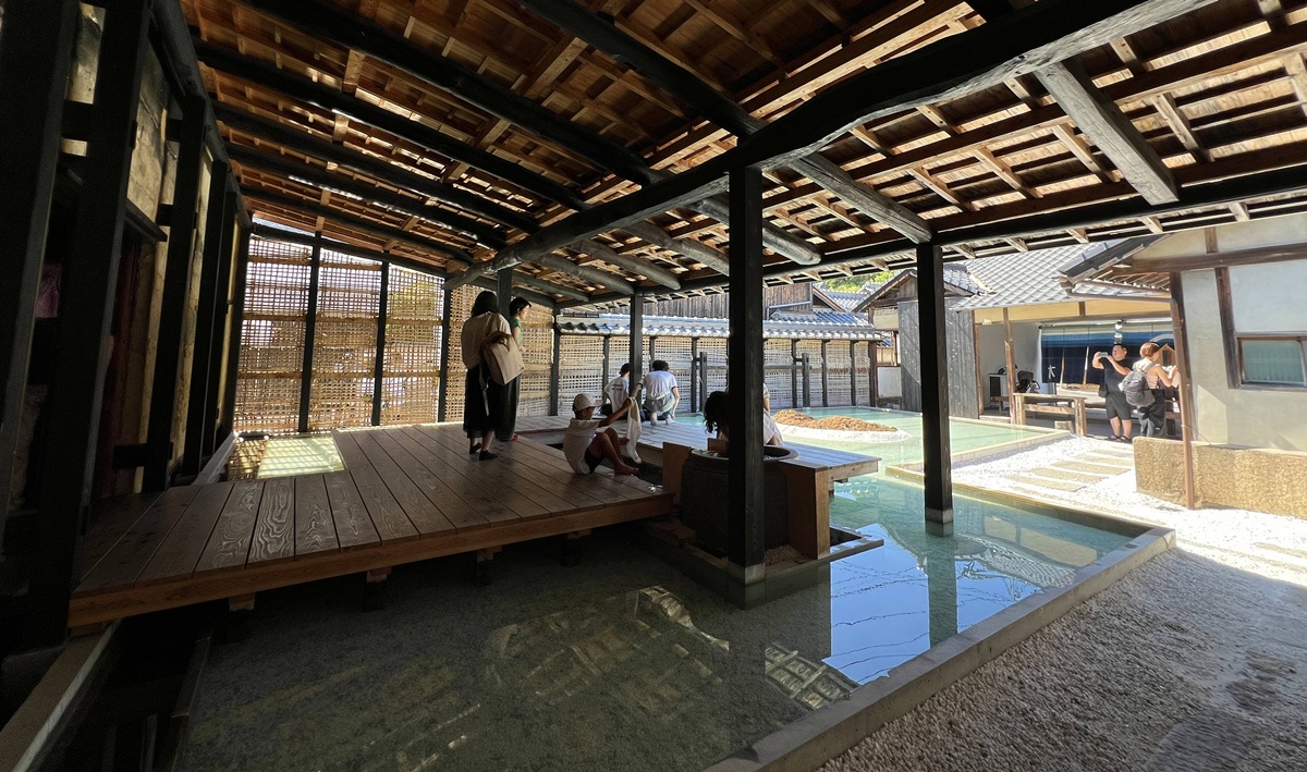 直島本村最不可錯過的古民家！在井水、風聲與光影中發現日常藝術！三分一博志 The Naoshima Plan「水」，無須預約，無料入場！ @。CJ夫人。