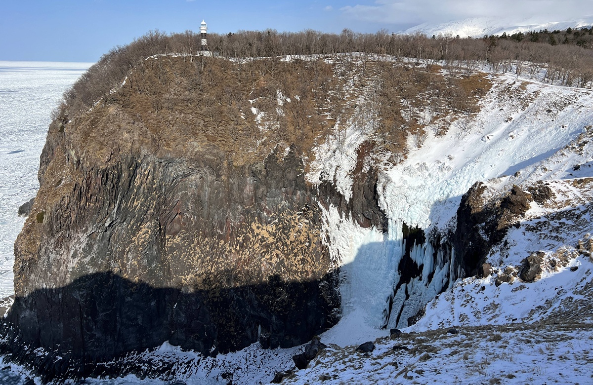 當世界盡頭成為眼前景象！7種讓人愛上北海道知床半島的極地極寒玩法：雪地健行、流冰漫步、北國美食、溫泉到星空觀測 @。CJ夫人。