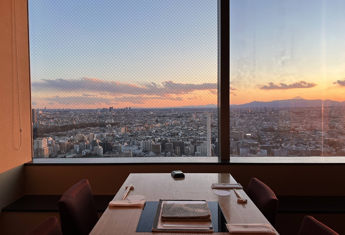 關東煮也能優雅,庶民味也能登上高空|東京惠比壽高樓景觀餐廳 こんぶや恵比寿/Konbuya關東煮餐酒館 特別推薦落日傍晚用餐時段 @。CJ夫人。 關東煮也能優雅,庶民味也能登上高空|東京惠比壽高樓景觀餐廳 こんぶや恵比寿/Konbuya關東煮餐酒館 特別推薦落日傍晚用餐時段 @。CJ夫人。