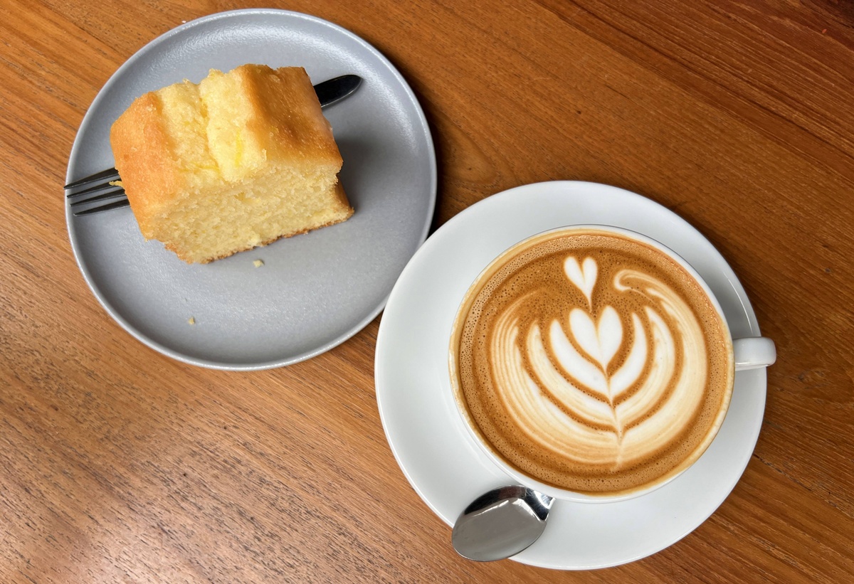 跟著數位游牧工作者前進清邁古城，喝一杯泰北山區生產的世界上最好的咖啡｜泰國清邁精品咖啡推薦 Akha Ama Coffee La Fattoria @。CJ夫人。