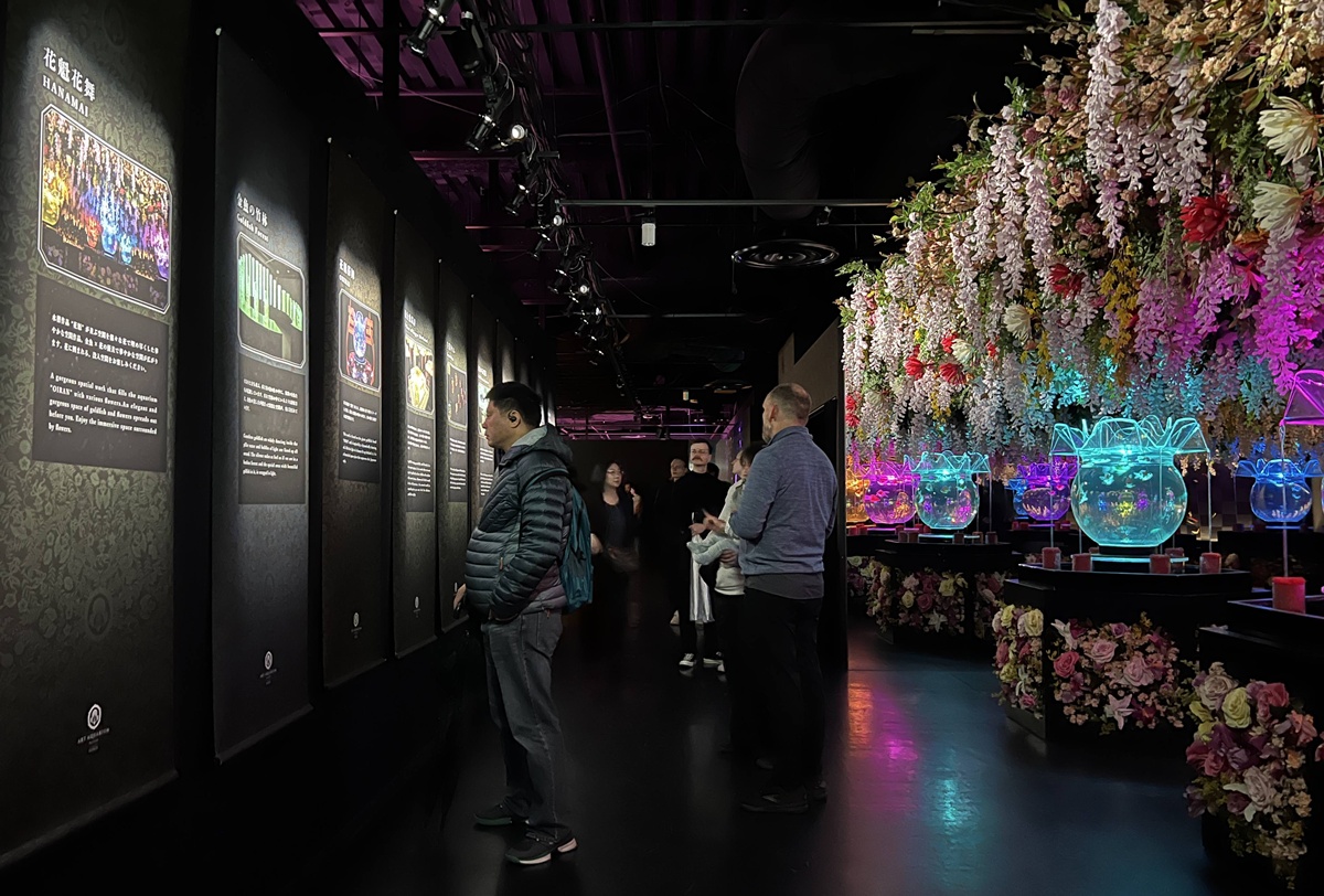 介於夢境與現實之間的場所!這是東京銀座獻給世界一場風雅藝術的劇|日本東京室內自由行推薦 銀座金魚藝術水族館 Art Aquarium Museum GINZA @。CJ夫人。 介於夢境與現實之間的場所!這是東京銀座獻給世界一場風雅藝術的劇|日本東京室內自由行推薦 銀座金魚藝術水族館 Art Aquarium Museum GINZA @。CJ夫人。