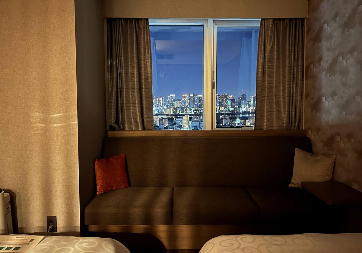 西日本自助旅行的中心據點!日本商務客與內行旅行者都喜歡下榻的新大阪|關西大阪質感住宿推薦 唐草鼎盛飯店 新大阪塔/karaksa hotel grande 新大阪Tower 23樓高樓層雙人房 @。CJ夫人。 西日本自助旅行的中心據點!日本商務客與內行旅行者都喜歡下榻的新大阪|關西大阪質感住宿推薦 唐草鼎盛飯店 新大阪塔/karaksa hotel grande 新大阪Tower 23樓高樓層雙人房 @。CJ夫人。