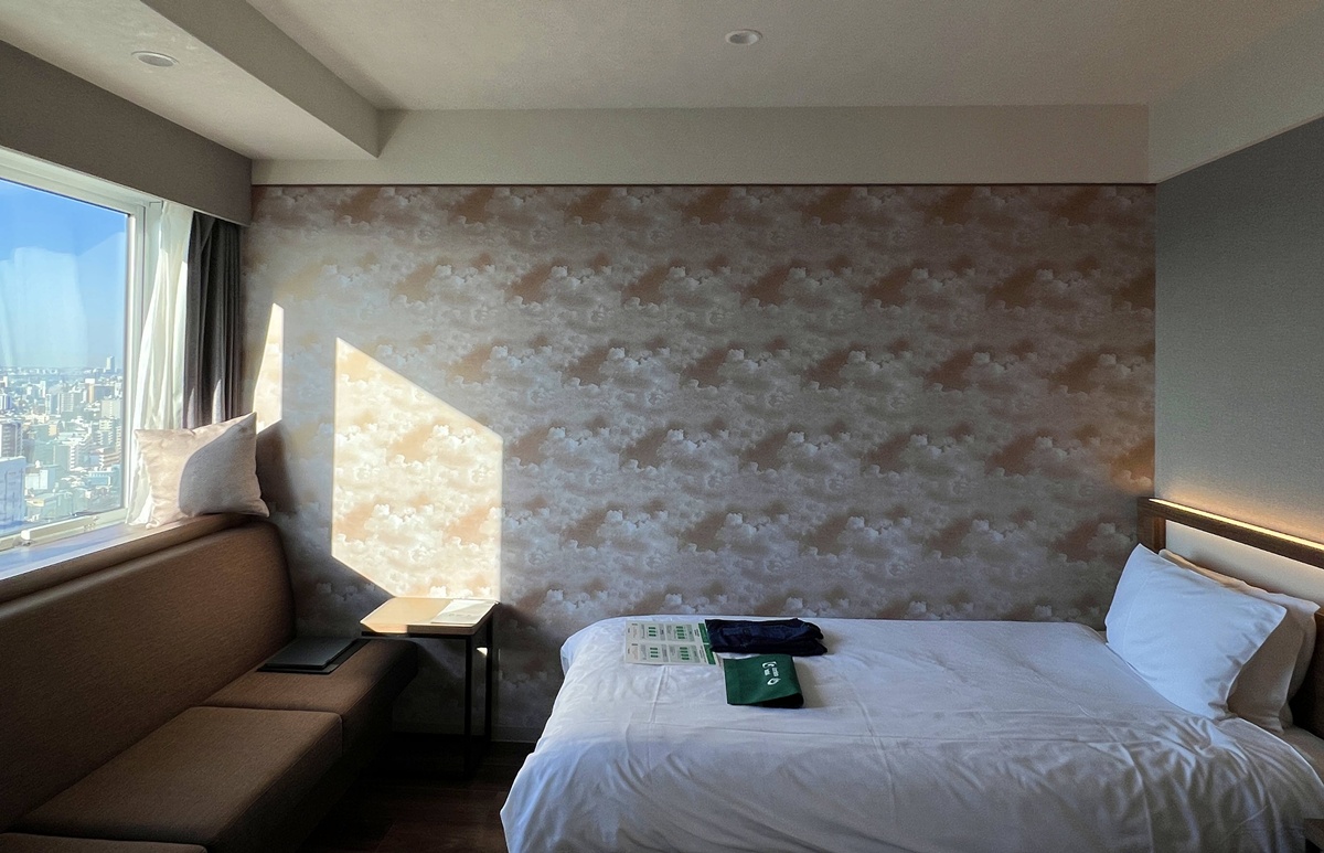 西日本自助旅行的中心據點!日本商務客與內行旅行者都喜歡下榻的新大阪|關西大阪質感住宿推薦 唐草鼎盛飯店 新大阪塔/karaksa hotel grande 新大阪Tower 23樓高樓層雙人房 @。CJ夫人。 西日本自助旅行的中心據點!日本商務客與內行旅行者都喜歡下榻的新大阪|關西大阪質感住宿推薦 唐草鼎盛飯店 新大阪塔/karaksa hotel grande 新大阪Tower 23樓高樓層雙人房 @。CJ夫人。