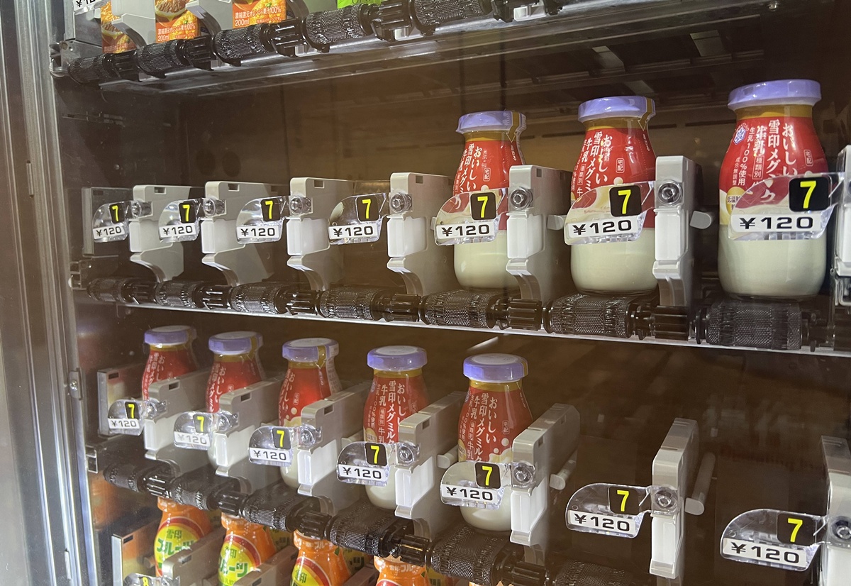 西日本自助旅行的中心據點!日本商務客與內行旅行者都喜歡下榻的新大阪|關西大阪質感住宿推薦 唐草鼎盛飯店 新大阪塔/karaksa hotel grande 新大阪Tower 23樓高樓層雙人房 @。CJ夫人。 西日本自助旅行的中心據點!日本商務客與內行旅行者都喜歡下榻的新大阪|關西大阪質感住宿推薦 唐草鼎盛飯店 新大阪塔/karaksa hotel grande 新大阪Tower 23樓高樓層雙人房 @。CJ夫人。