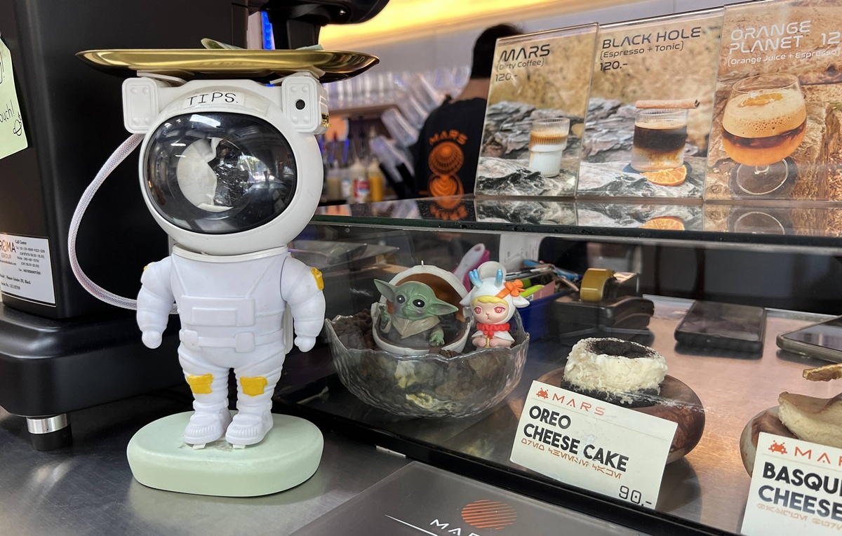 當咖啡成為探索宇宙的星火燎原！一起登上月球、前進火星、飛向銀河的太空實驗場吧｜泰國清邁數位游牧/網美咖啡推薦 MARS.cnx @。CJ夫人。