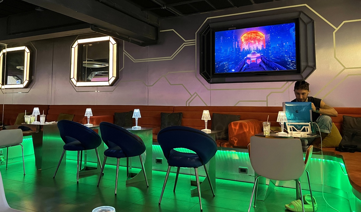 當咖啡成為探索宇宙的星火燎原！一起登上月球、前進火星、飛向銀河的太空實驗場吧｜泰國清邁數位游牧/網美咖啡推薦 MARS.cnx @。CJ夫人。