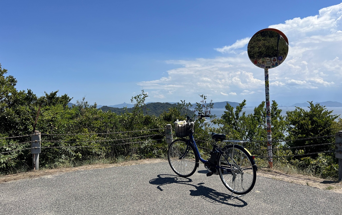 每個瀨戶內海旅人都忘不了的直島環島公路與坡道:OUGIYA 電動單車租借 × 直島環島公路視角全攻略 @。CJ夫人。 每個瀨戶內海旅人都忘不了的直島環島公路與坡道:OUGIYA 電動單車租借 × 直島環島公路視角全攻略 @。CJ夫人。