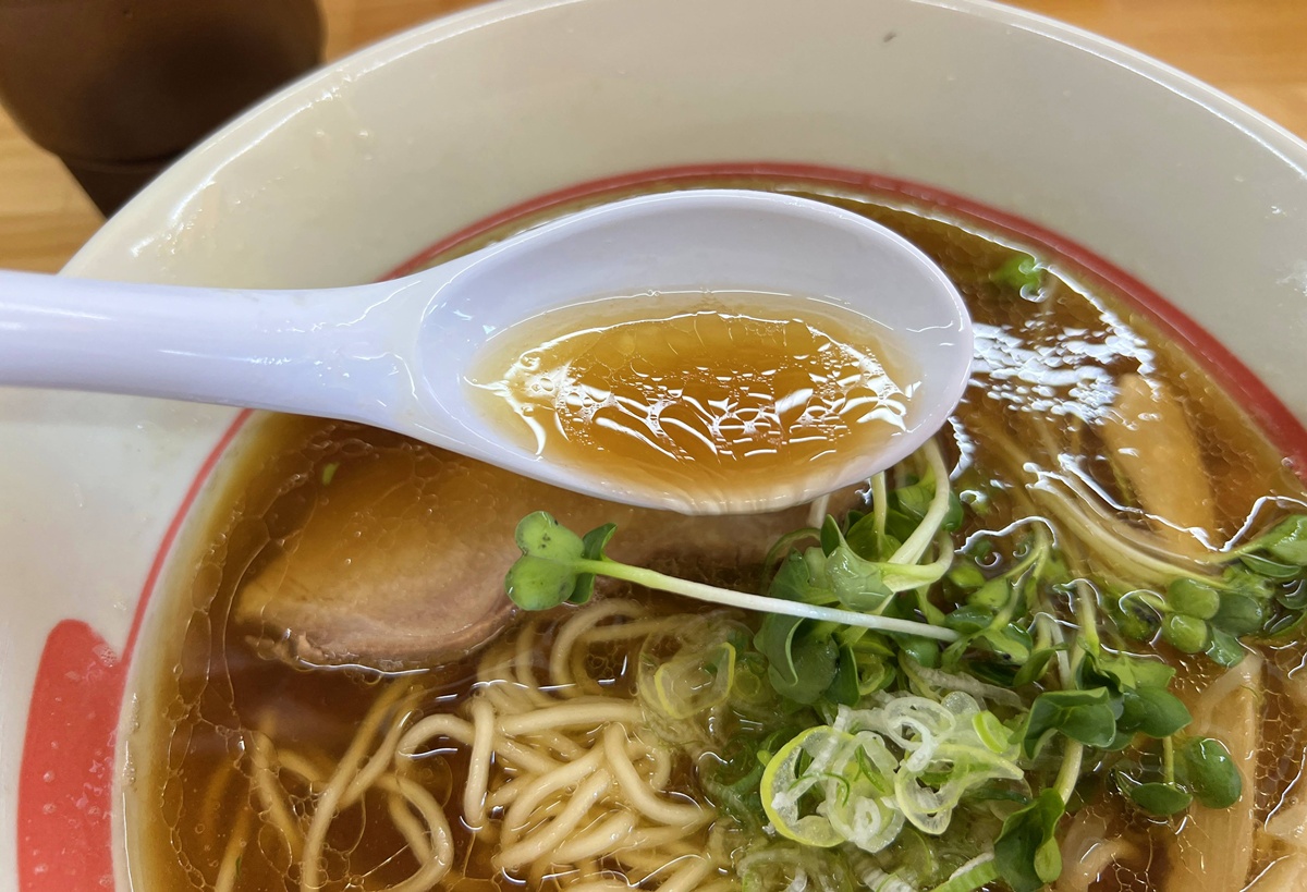 你怎能錯過!小豆島橄欖公園入口的一碗釀造系拉麵|瀨戶內海小豆島推薦拉麵 麵屋賀球/麺屋賀球 任選小豆島5間醬油釀造廠基底的醬油拉麵 @。CJ夫人。 你怎能錯過!小豆島橄欖公園入口的一碗釀造系拉麵|瀨戶內海小豆島推薦拉麵 麵屋賀球/麺屋賀球 任選小豆島5間醬油釀造廠基底的醬油拉麵 @。CJ夫人。