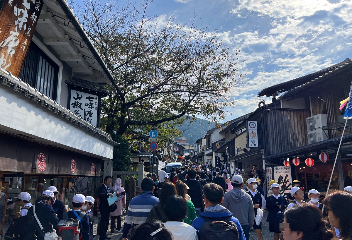 從二年坂、三年坂、清水寺走進心底願望的縫隙裡|無論自由行或跟團都一定要來的京都世界遺產-京都清水寺與最值得許願的12個瞬間 @。CJ夫人。 從二年坂、三年坂、清水寺走進心底願望的縫隙裡|無論自由行或跟團都一定要來的京都世界遺產-京都清水寺與最值得許願的12個瞬間 @。CJ夫人。