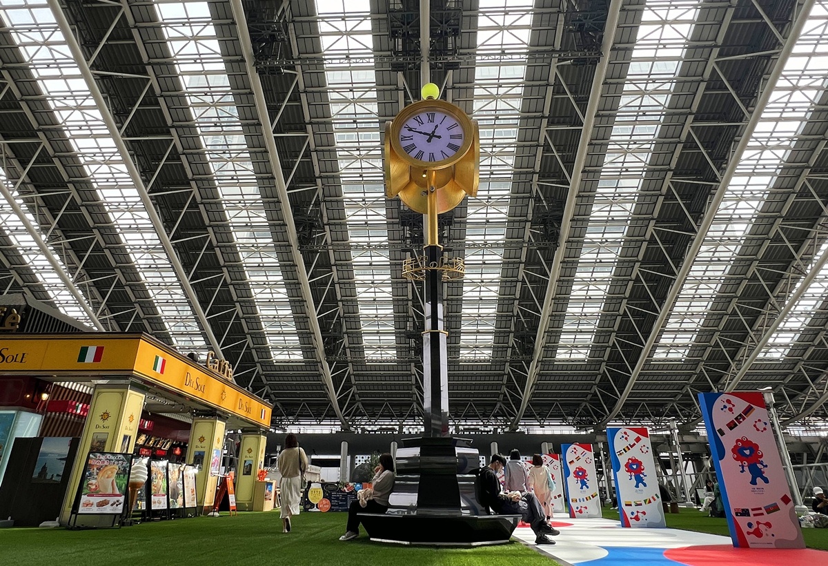 大阪自由行別錯過的北大阪！從梅田出發的美學地圖，極簡露臺廣場 &times; 藝術百貨商場 &times; 綠化公園，每個轉角都能冒出新的購物靈感！ @。CJ夫人。