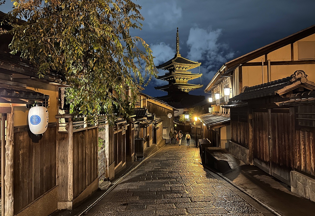 從二年坂、三年坂、清水寺走進心底願望的縫隙裡|無論自由行或跟團都一定要來的京都世界遺產-京都清水寺與最值得許願的12個瞬間 @。CJ夫人。 從二年坂、三年坂、清水寺走進心底願望的縫隙裡|無論自由行或跟團都一定要來的京都世界遺產-京都清水寺與最值得許願的12個瞬間 @。CJ夫人。