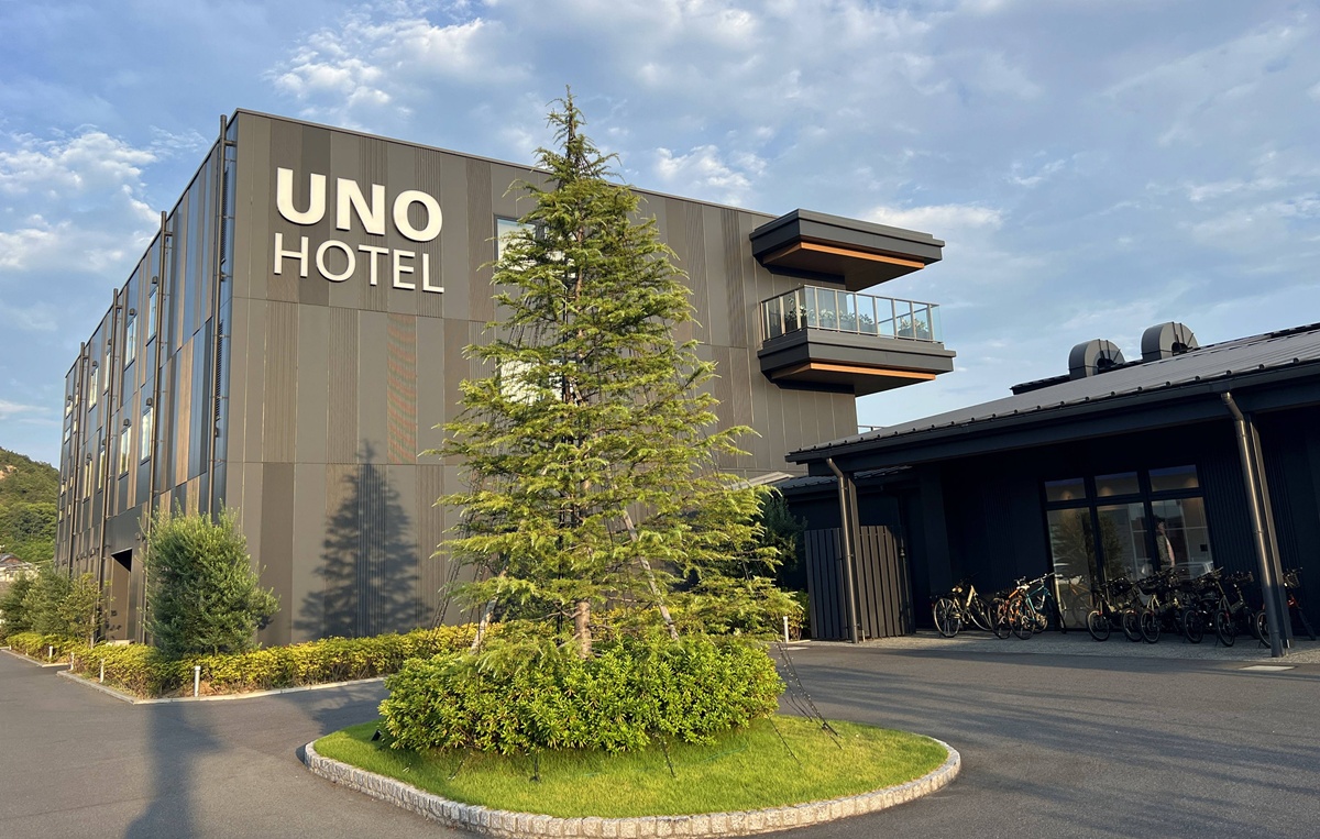 本來是為了瀨戶內海跳島而來,卻在港口停下來的一間旅宿|岡山宇野港文青風格飯店 UNO HOTEL @。CJ夫人。 本來是為了瀨戶內海跳島而來,卻在港口停下來的一間旅宿|岡山宇野港文青風格飯店 UNO HOTEL @。CJ夫人。