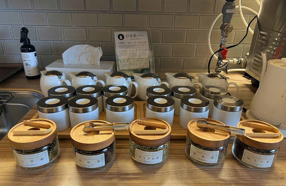 本來是為了瀨戶內海跳島而來,卻在港口停下來的一間旅宿|岡山宇野港文青風格飯店 UNO HOTEL @。CJ夫人。 本來是為了瀨戶內海跳島而來,卻在港口停下來的一間旅宿|岡山宇野港文青風格飯店 UNO HOTEL @。CJ夫人。