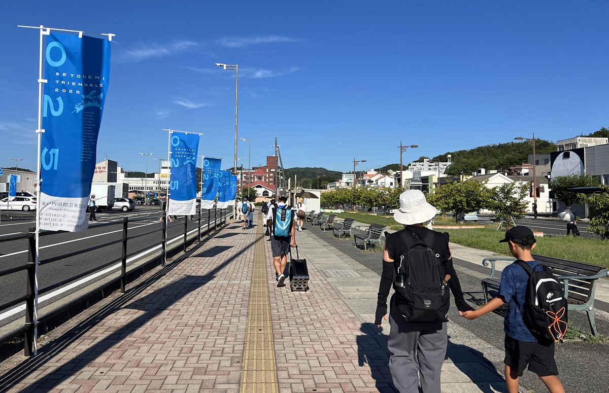 本來是為了瀨戶內海跳島而來,卻在港口停下來的一間旅宿|岡山宇野港文青風格飯店 UNO HOTEL @。CJ夫人。 本來是為了瀨戶內海跳島而來,卻在港口停下來的一間旅宿|岡山宇野港文青風格飯店 UNO HOTEL @。CJ夫人。