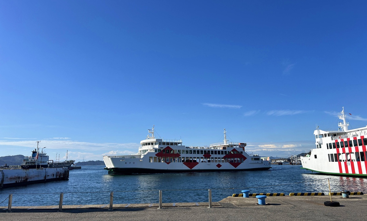 本來是為了瀨戶內海跳島而來,卻在港口停下來的一間旅宿|岡山宇野港文青風格飯店 UNO HOTEL @。CJ夫人。 本來是為了瀨戶內海跳島而來,卻在港口停下來的一間旅宿|岡山宇野港文青風格飯店 UNO HOTEL @。CJ夫人。