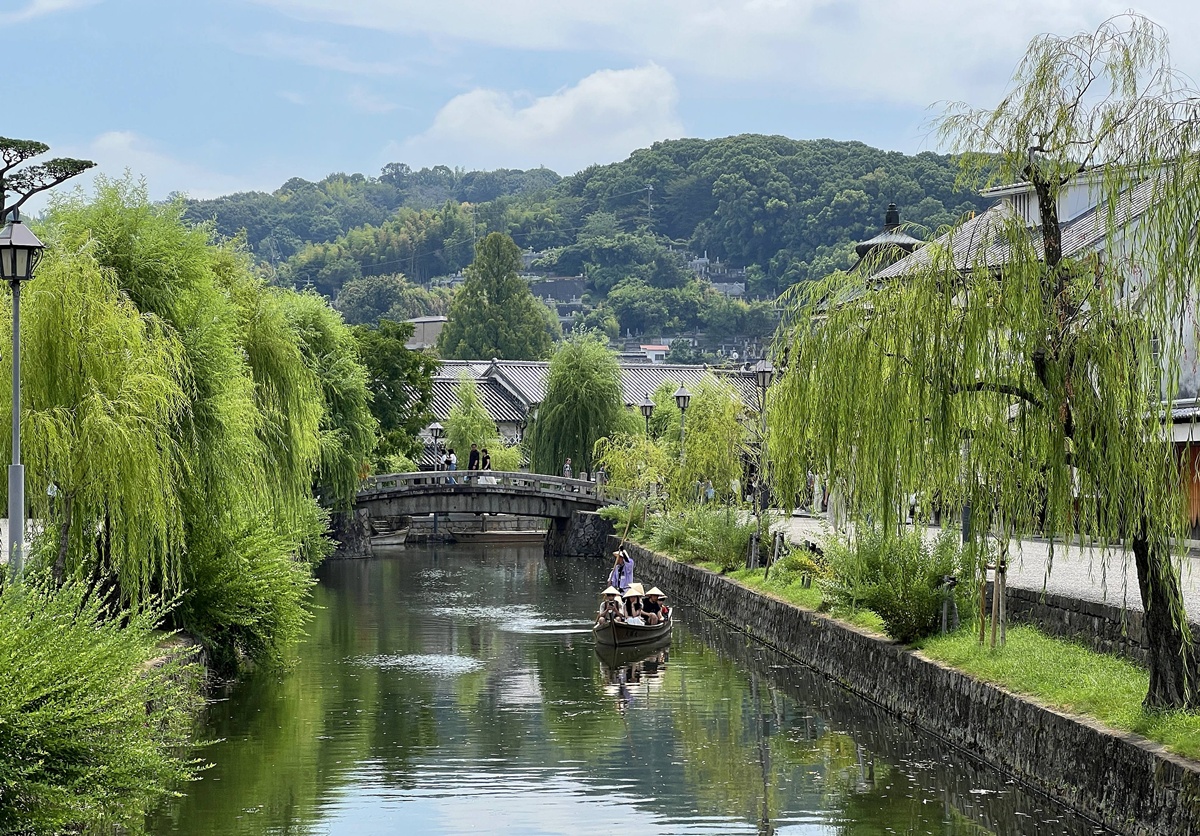 夏天是岡山白桃最佳風味期!來倉敷美觀地區旅行的你,必須喝一杯今年夏天的白桃果昔冰沙|岡山倉敷桃子/くらしき桃子 @。CJ夫人。 夏天是岡山白桃最佳風味期!來倉敷美觀地區旅行的你,必須喝一杯今年夏天的白桃果昔冰沙|岡山倉敷桃子/くらしき桃子 @。CJ夫人。