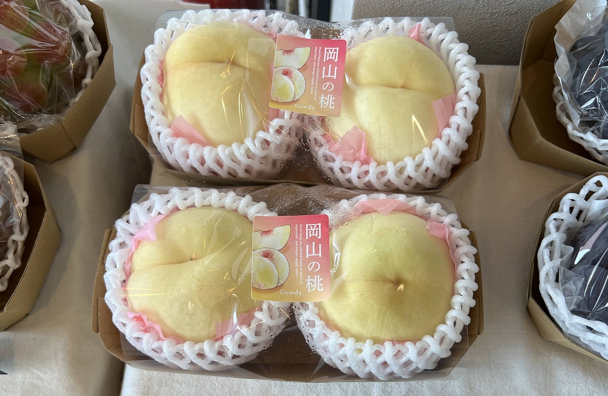 夏天是岡山白桃最佳風味期!來倉敷美觀地區旅行的你,必須喝一杯今年夏天的白桃果昔冰沙|岡山倉敷桃子/くらしき桃子 @。CJ夫人。 夏天是岡山白桃最佳風味期!來倉敷美觀地區旅行的你,必須喝一杯今年夏天的白桃果昔冰沙|岡山倉敷桃子/くらしき桃子 @。CJ夫人。