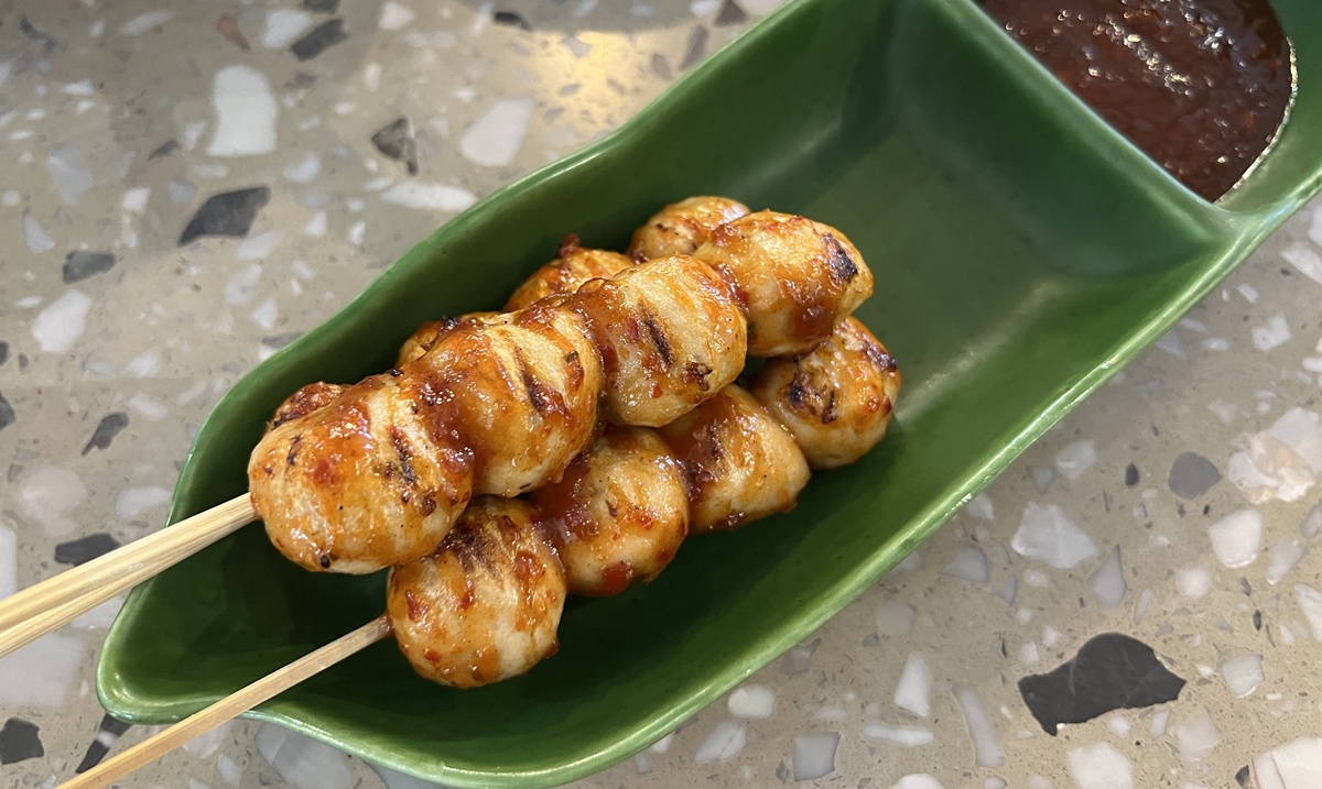 曼谷最值得吃的泰式豪華船麵！常住曼谷的人心屬上級水準的和牛船麵｜泰國曼谷阿里區（Ari Area）Thong Smith 通思密船麵 @。CJ夫人。