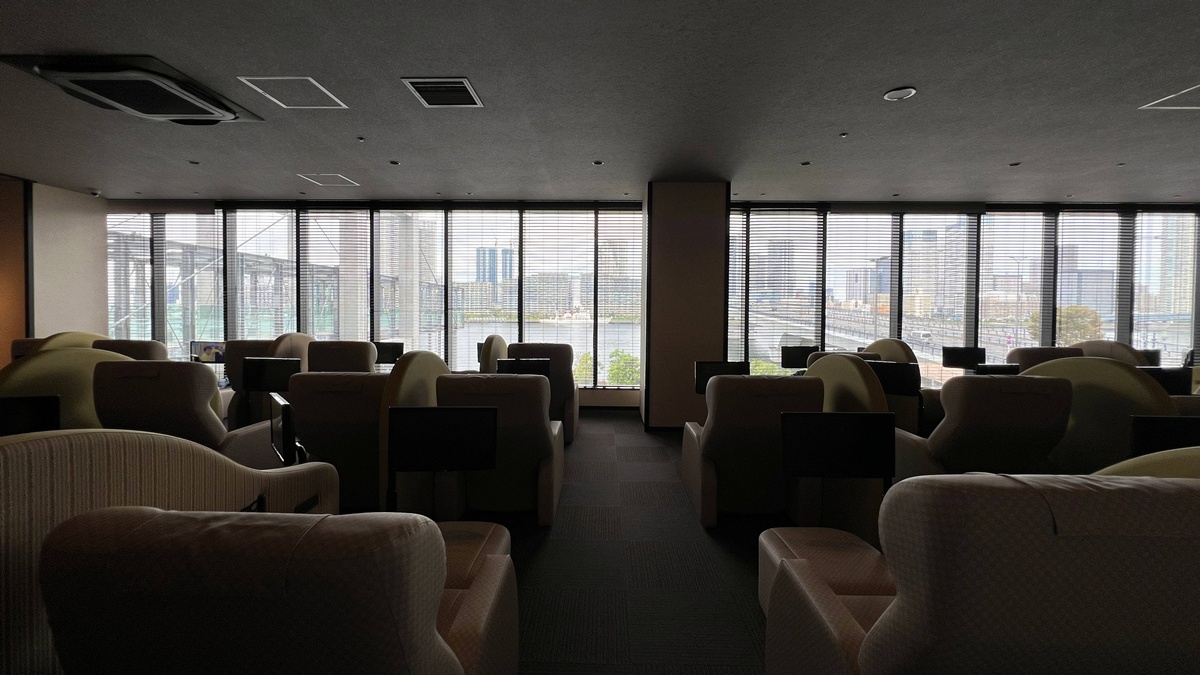 東京半日逃離!在豐洲千客萬來泡無邊際海景溫泉、足湯露臺與自助式海鮮丼吃到飽|東京日歸溫泉推薦 萬葉俱樂部(可供加價夜間休憩空間) @。CJ夫人。 東京半日逃離!在豐洲千客萬來泡無邊際海景溫泉、足湯露臺與自助式海鮮丼吃到飽|東京日歸溫泉推薦 萬葉俱樂部(可供加價夜間休憩空間) @。CJ夫人。