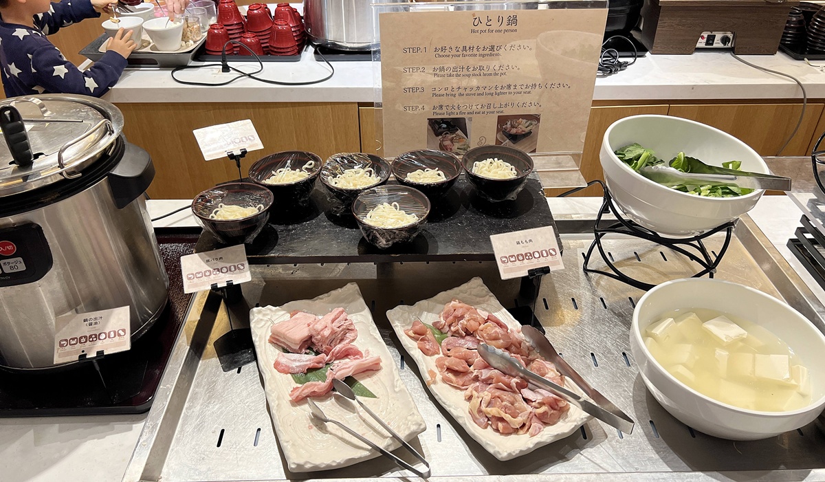 東京半日逃離!在豐洲千客萬來泡無邊際海景溫泉、足湯露臺與自助式海鮮丼吃到飽|東京日歸溫泉推薦 萬葉俱樂部(可供加價夜間休憩空間) @。CJ夫人。 東京半日逃離!在豐洲千客萬來泡無邊際海景溫泉、足湯露臺與自助式海鮮丼吃到飽|東京日歸溫泉推薦 萬葉俱樂部(可供加價夜間休憩空間) @。CJ夫人。