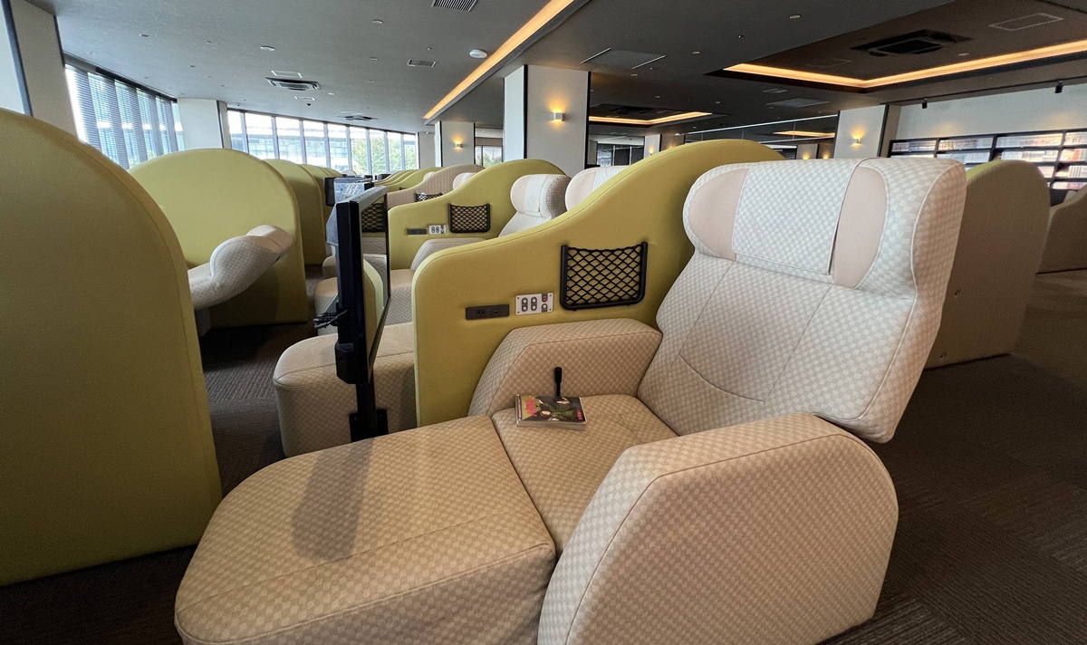 東京半日逃離!在豐洲千客萬來泡無邊際海景溫泉、足湯露臺與自助式海鮮丼吃到飽|東京日歸溫泉推薦 萬葉俱樂部(可供加價夜間休憩空間) @。CJ夫人。 東京半日逃離!在豐洲千客萬來泡無邊際海景溫泉、足湯露臺與自助式海鮮丼吃到飽|東京日歸溫泉推薦 萬葉俱樂部(可供加價夜間休憩空間) @。CJ夫人。