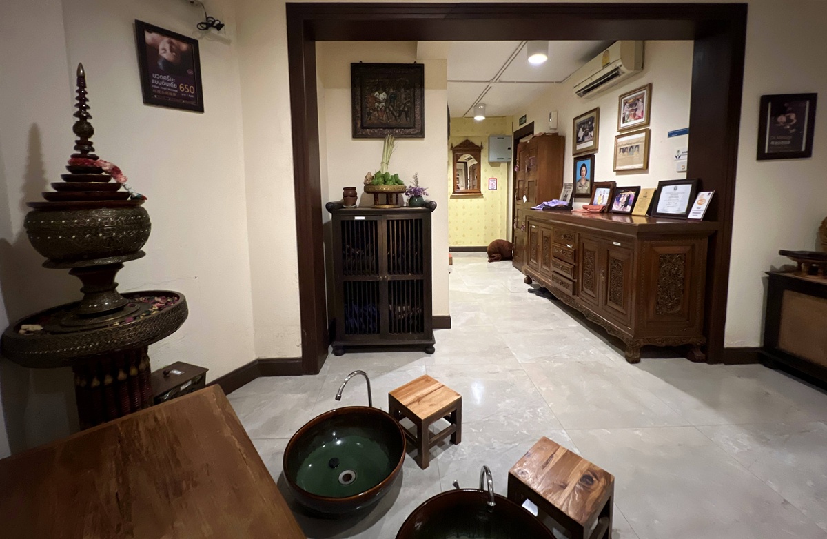 把按摩變成一種身體對話！泰北蘭納系按摩手法與清邁按摩店推薦巡禮：Lila Thai Massage／清邁最大連鎖、U Hotel 的 U SPA／清邁精品酒店、藝Massage／家庭式經營 @。CJ夫人。