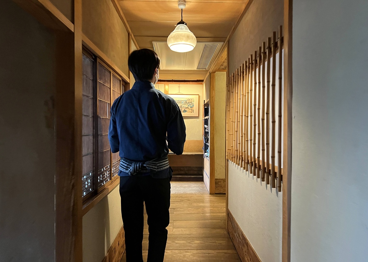 與全家共享櫻花窗景裡的日式懷石午膳！東京上野恩賜公園最珍藏的賞櫻角落｜東京上野老字號料亭 韻松亭與花籠午間御膳 @。CJ夫人。