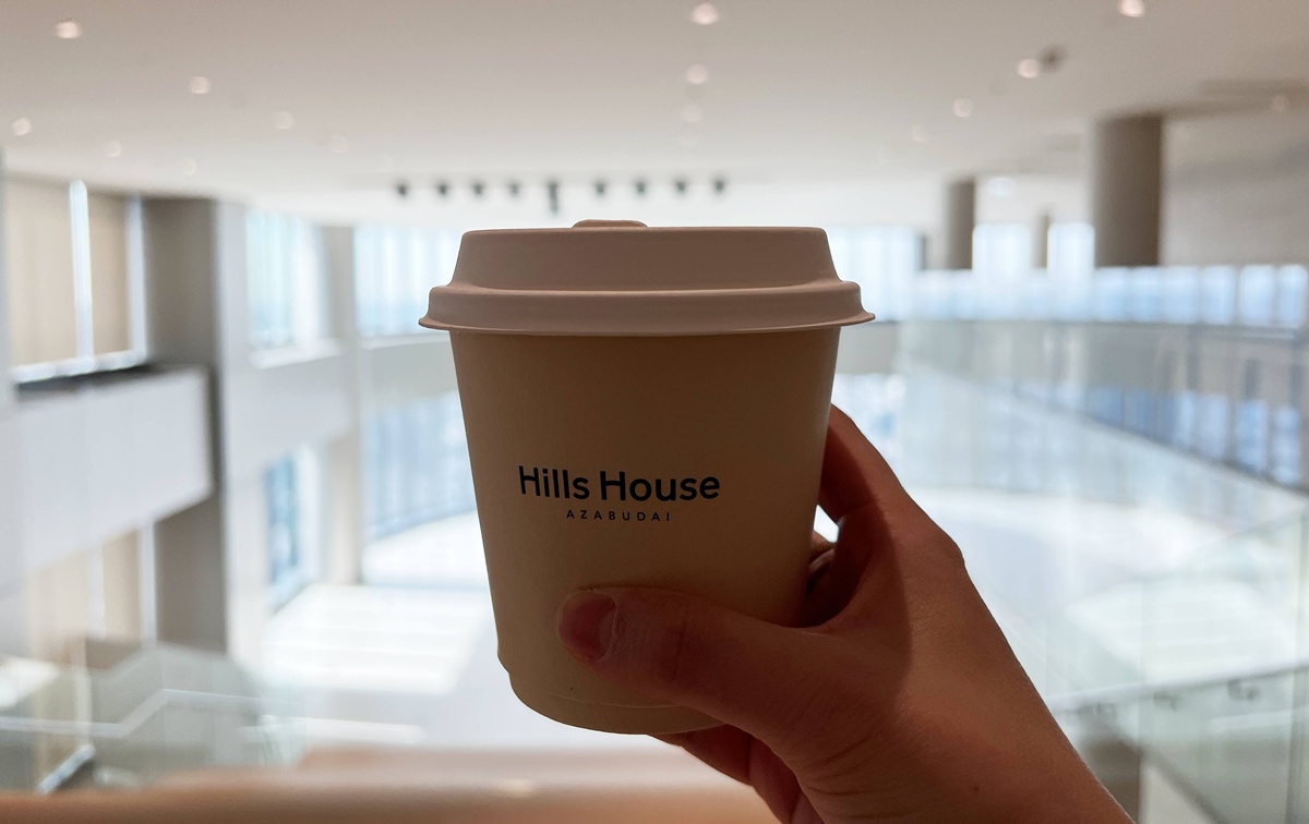 東京第一高樓的早晨，把東京鐵塔拉近到眼前｜東京港區麻布台之丘 森 JP Tower 33 樓的景觀咖啡廳 Hill House Sky Room Caf&eacute; & Bar @。CJ夫人。