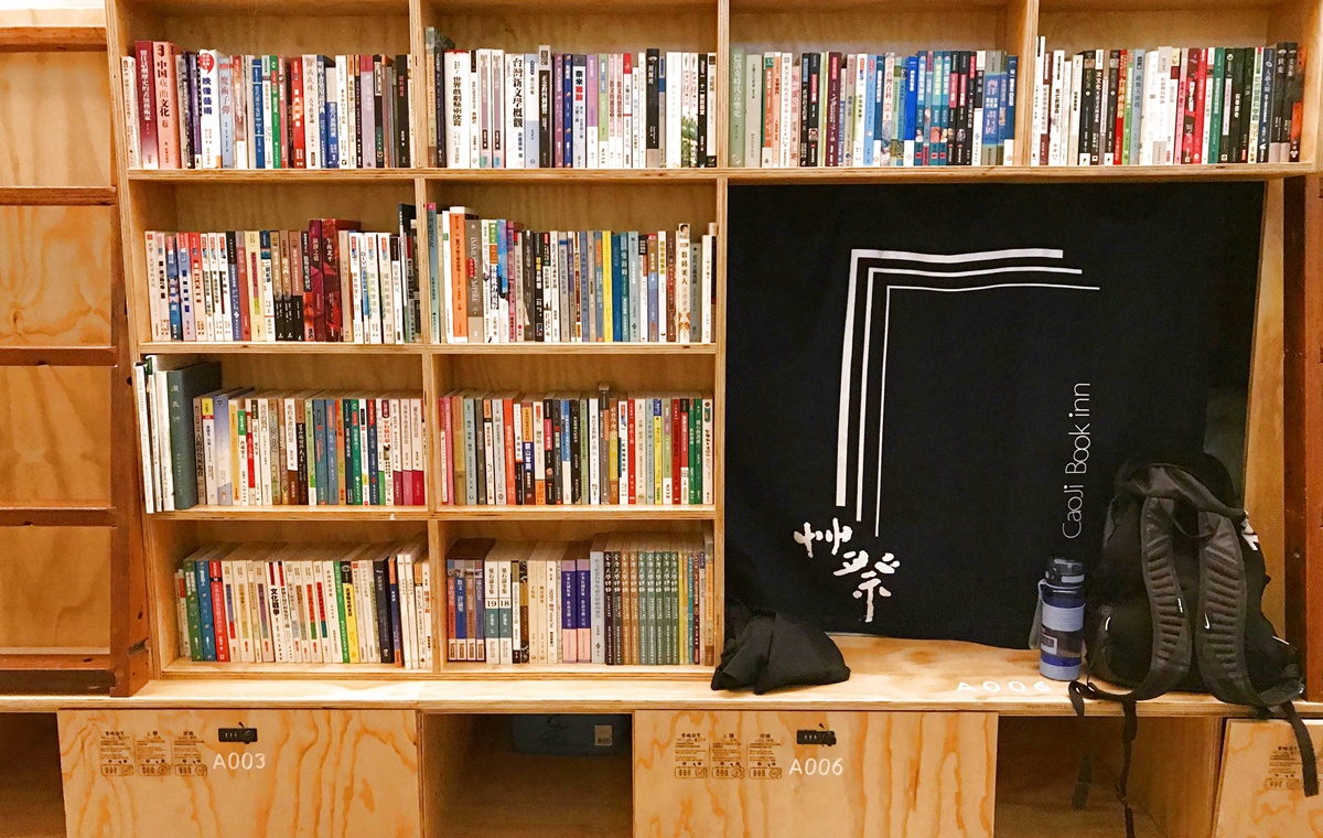 台南書香的游牧式閱讀旅行：5間隱身靜謐街角與巷弄裡的獨立書店、咖啡廳與背包客棧 @。CJ夫人。