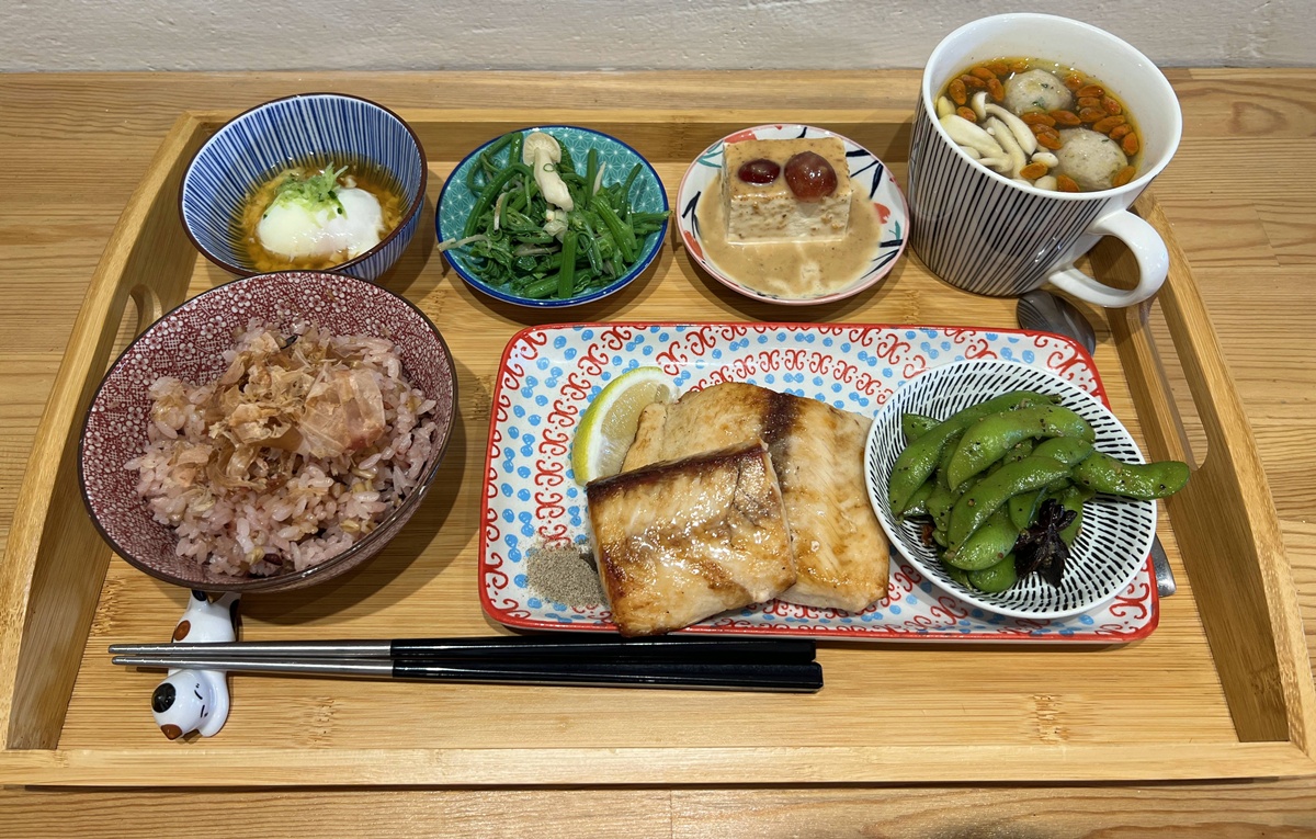花蓮七星潭的鹽烤鬼頭刀日常,把花蓮山珍海味吃進一碗飯|花蓮七星潭在地食堂推薦 七星柴魚博物館旁的安口食堂 @。CJ夫人。 花蓮七星潭的鹽烤鬼頭刀日常,把花蓮山珍海味吃進一碗飯|花蓮七星潭在地食堂推薦 七星柴魚博物館旁的安口食堂 @。CJ夫人。